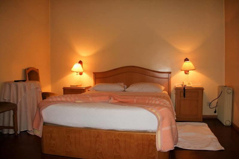 Portucalense Bed & Breakfast Порто Екстериор снимка